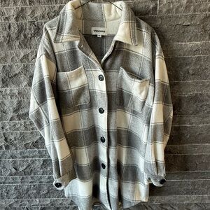 Vigoss Gray and White Plaid Shirt